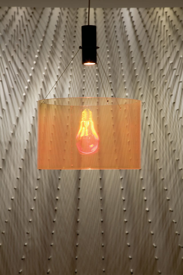 La Lampe / Instalação Luzombra