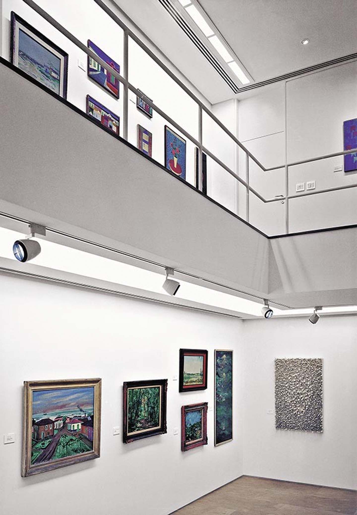 Paulo Kuckinsky Art Gallery