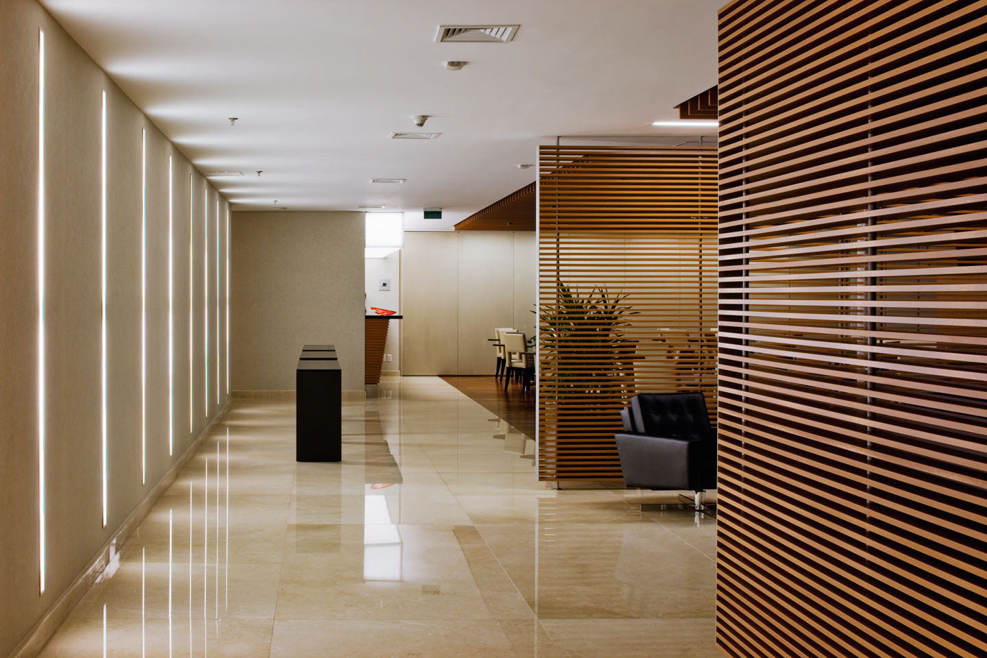 Votorantim Bank / CEO Offices